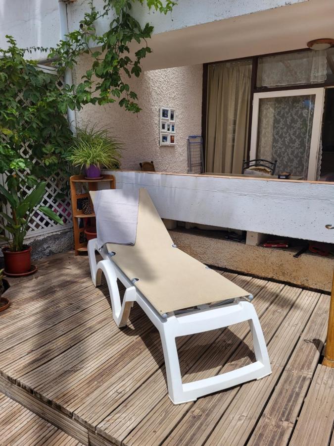 Studio With Garden Arona  Exteriör bild